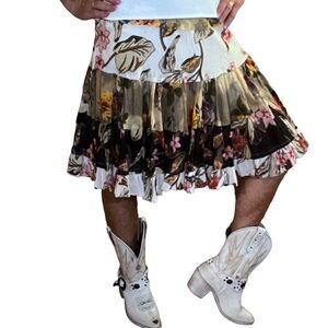 Tiered floral skirt NWT